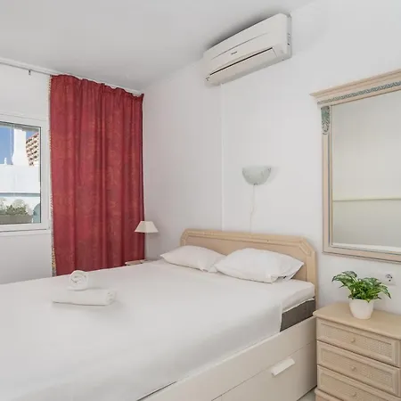 Exclusive Flat In With Sauna By Costarentals - Ref 72